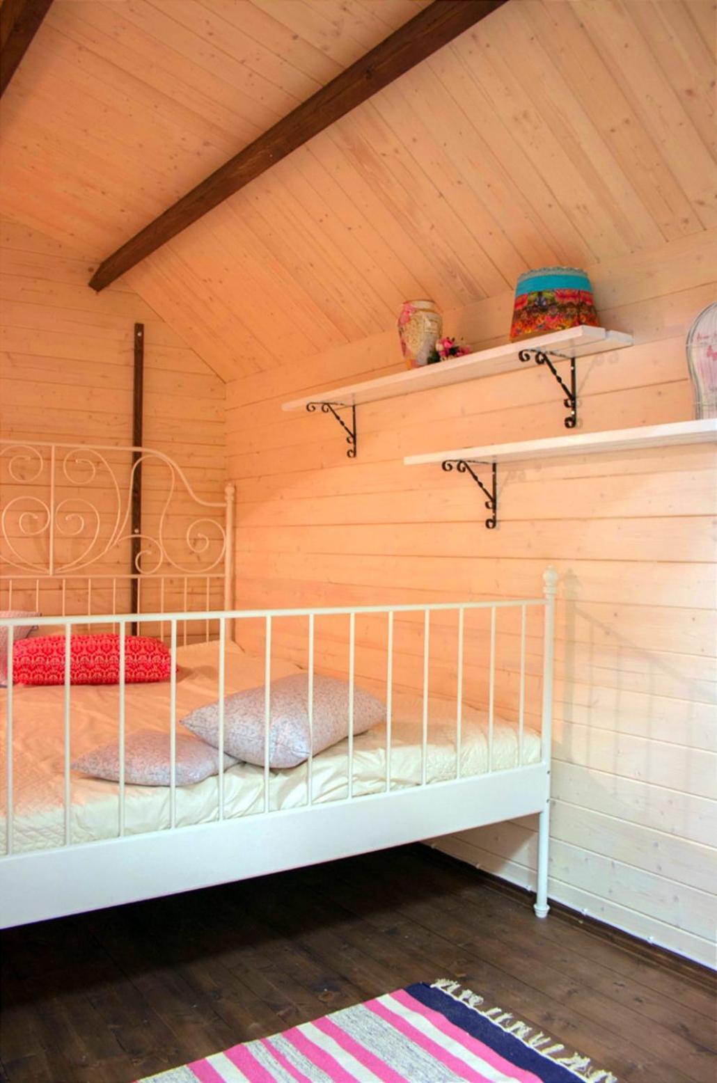Guesthouse Little Tundra Лахти Экстерьер фото